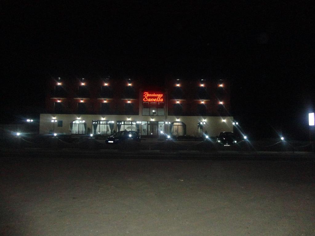Pensiunea Sanella Liubcova Exterior photo